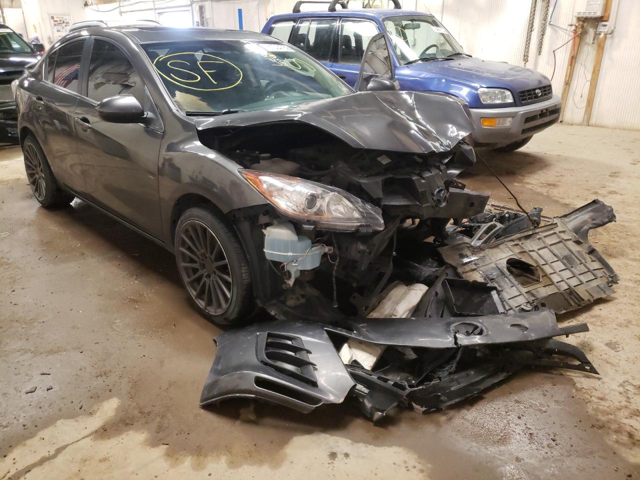 MAZDA 3 I 2010 with VIN JM1BL1SG3A1293436 - Photo from auction