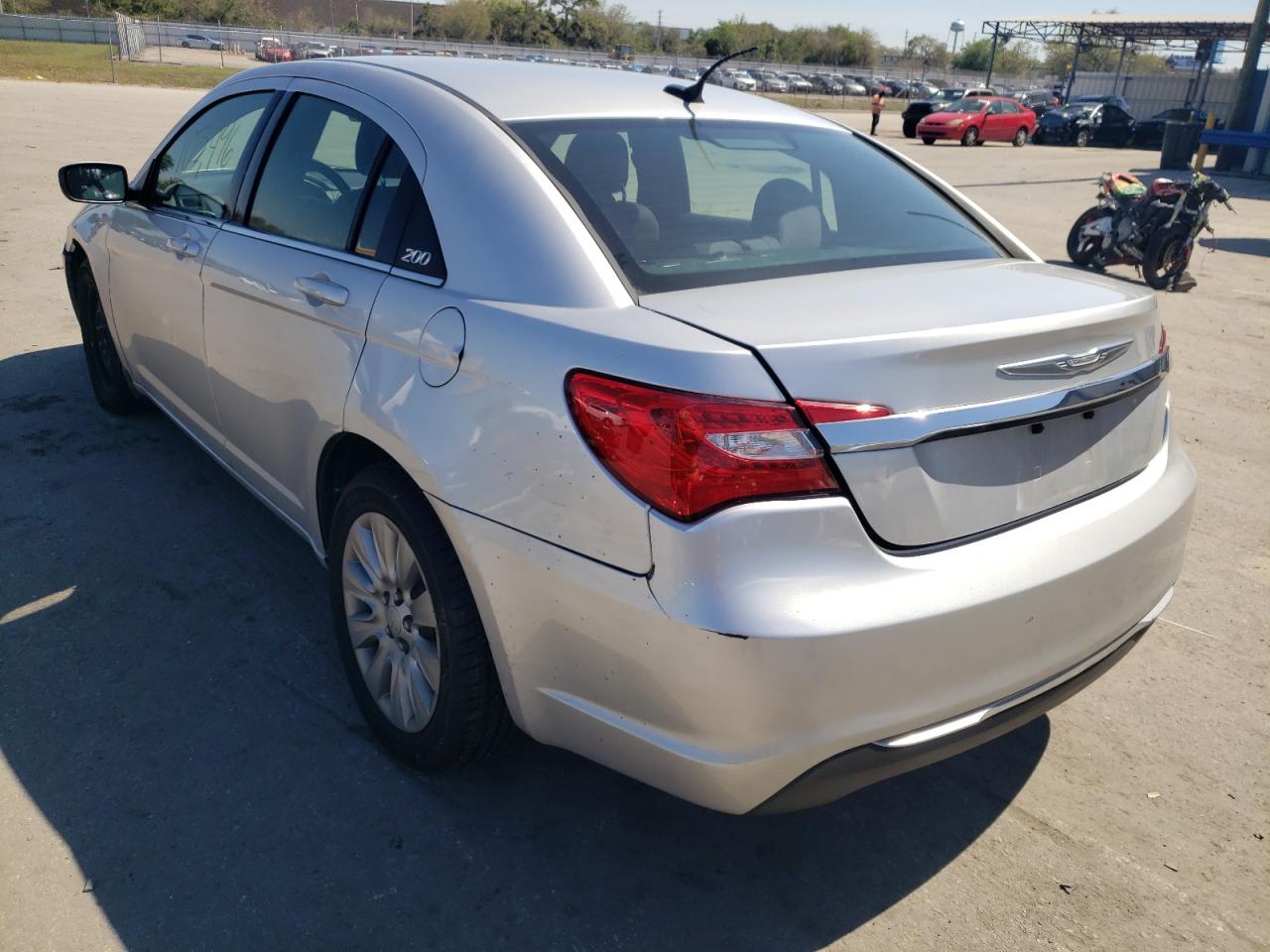 Photo 3 from auction – 2012 CHRYSLER 200 LX with VIN 1C3CCBAB4CN282008
