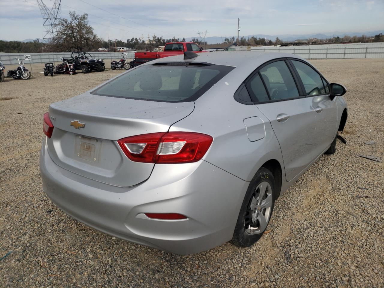 Photo 4 from auction – 2017 CHEVROLET CRUZE LS with VIN 1G1BC5SM4H7208567