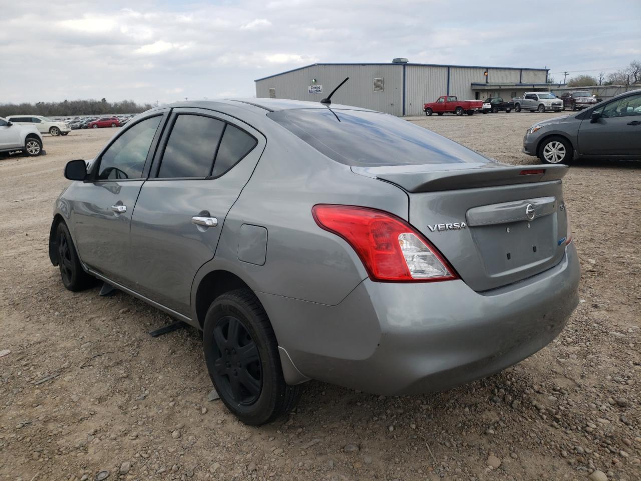 Photo 3 from auction – 2013 NISSAN VERSA S with VIN 3N1CN7AP1DL885923