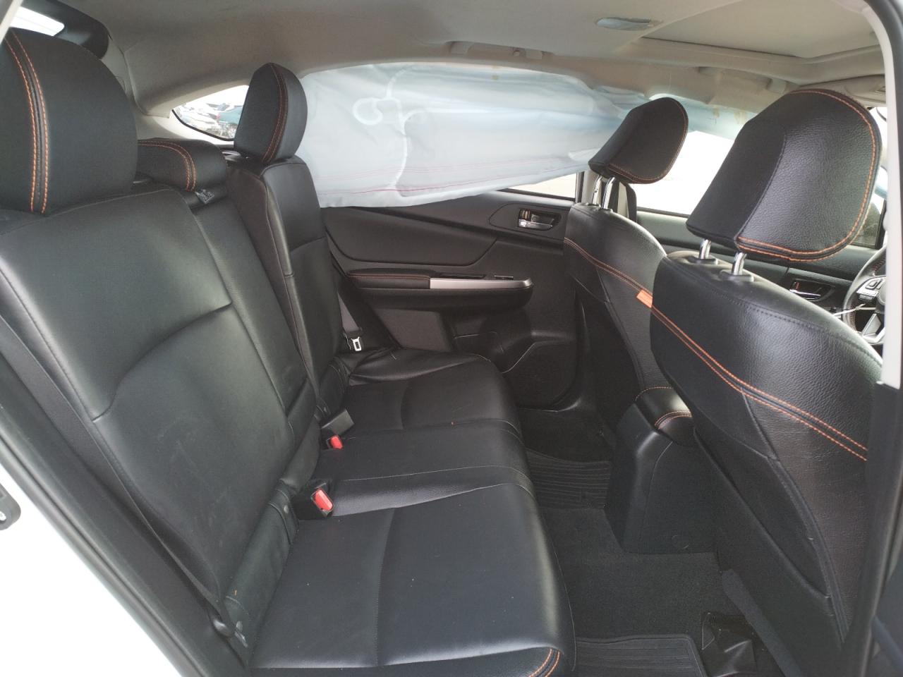 Photo 6 from auction – 2017 SUBARU CROSSTREK with VIN JF2GPANC2H8269831
