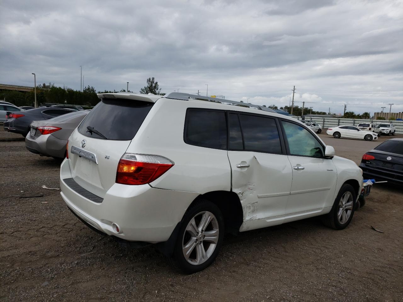 Photo 16 from auction – 2009 TOYOTA HIGHLANDER with VIN JTEDS42A992083630