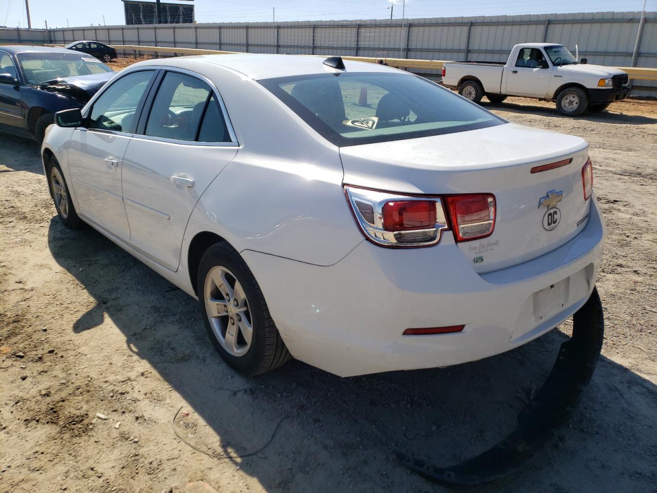 Photo 3 from auction – 2014 CHEVROLET MALIBU LS with VIN 1G11B5SL9EF247758