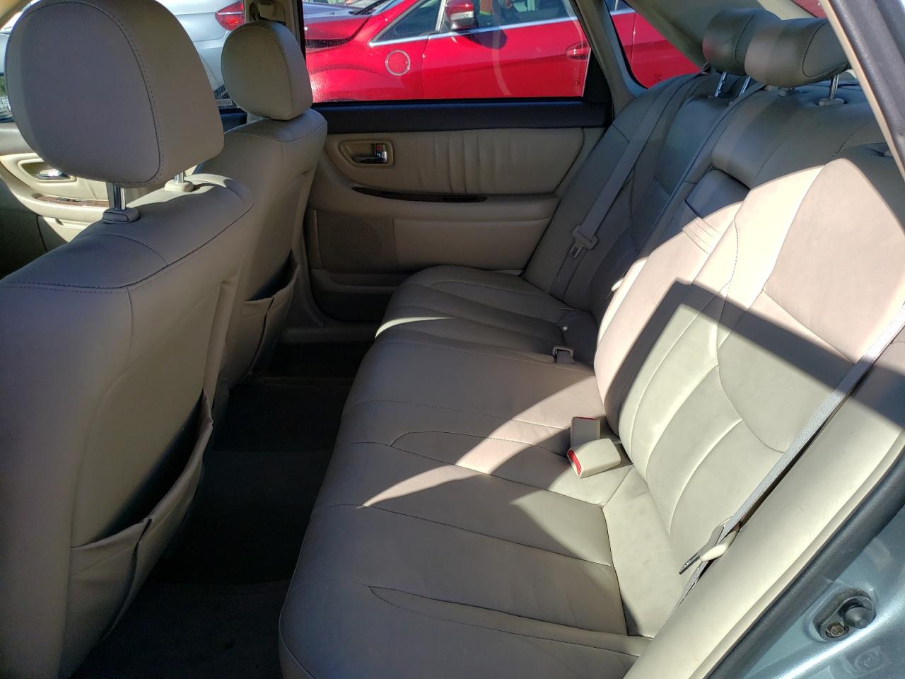 Photo 6 from auction – 2002 TOYOTA AVALON XL with VIN 4T1BF28BX2U253049