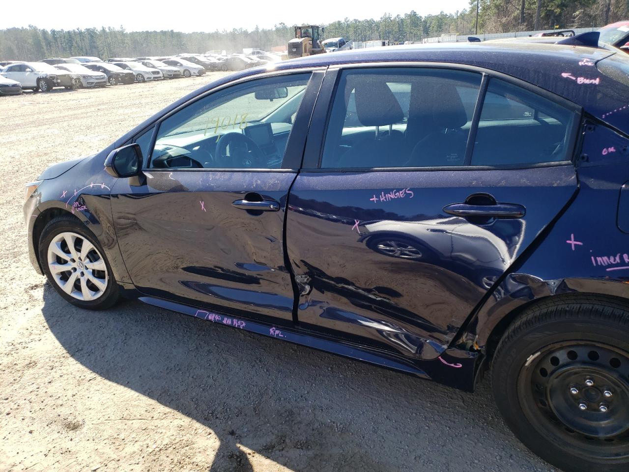 Photo 9 from auction – 2021 TOYOTA COROLLA LE with VIN 5YFEPMAE4MP217789