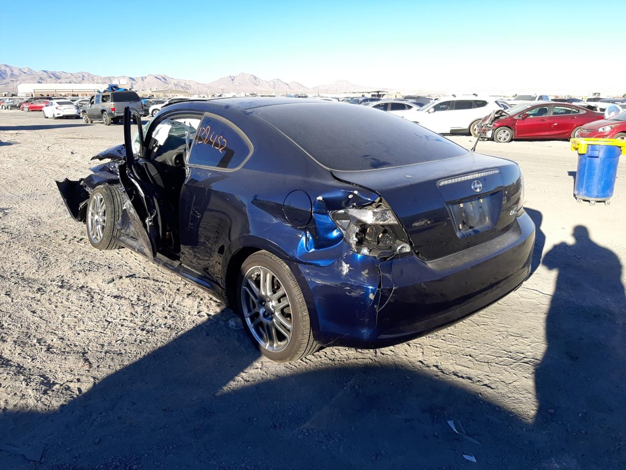 Photo 3 from auction – 2010 TOYOTA SCION TC with VIN JTKDE3B74A0309785
