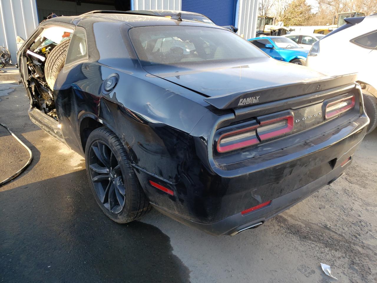 Photo 3 from auction – 2018 DODGE CHALLENGER with VIN 2C3CDZAG9JH270718