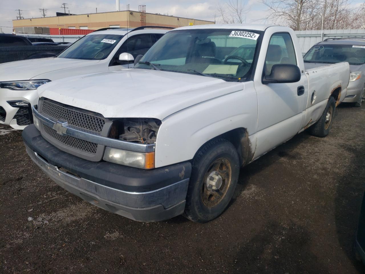 Photo 2 from auction – 2004 CHEVROLET SILVERADO with VIN 1GCEC14X74Z272394
