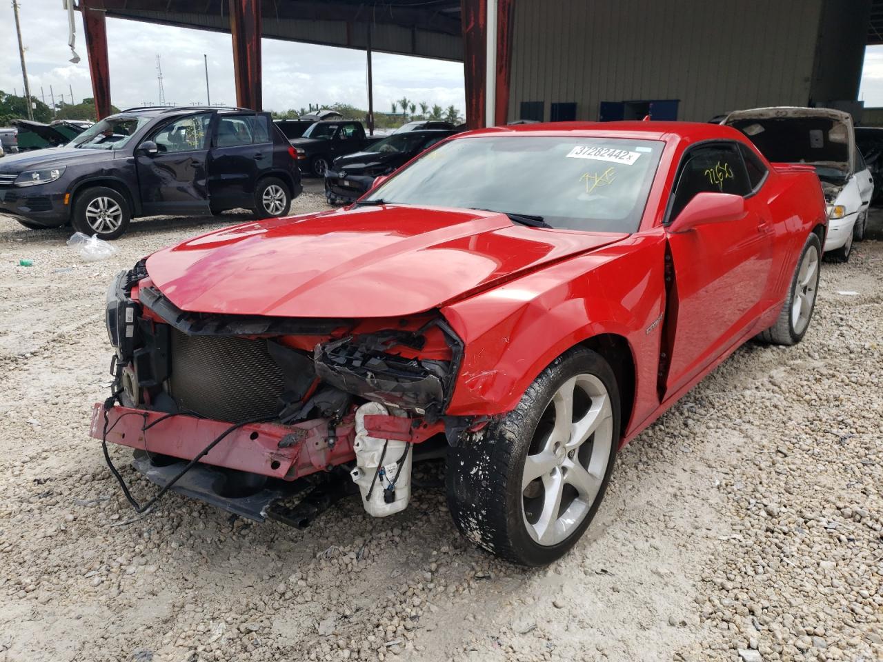 Photo 2 from auction – 2015 CHEVROLET CAMARO LT with VIN 2G1FD1E30F9255357