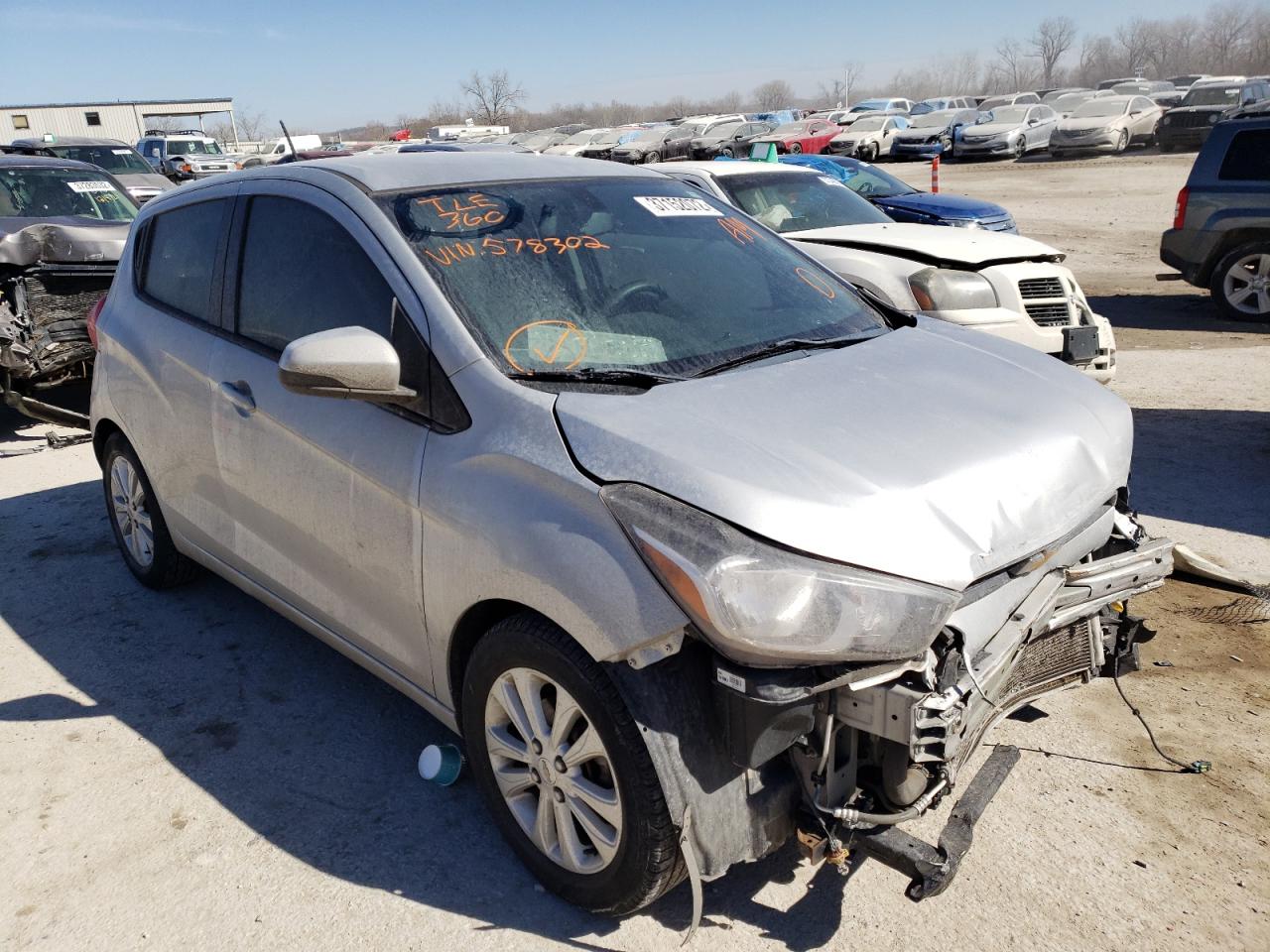 CHEVROLET SPARK 1LT 2016 with VIN KL8CD6SA5GC578302 - Photo from auction