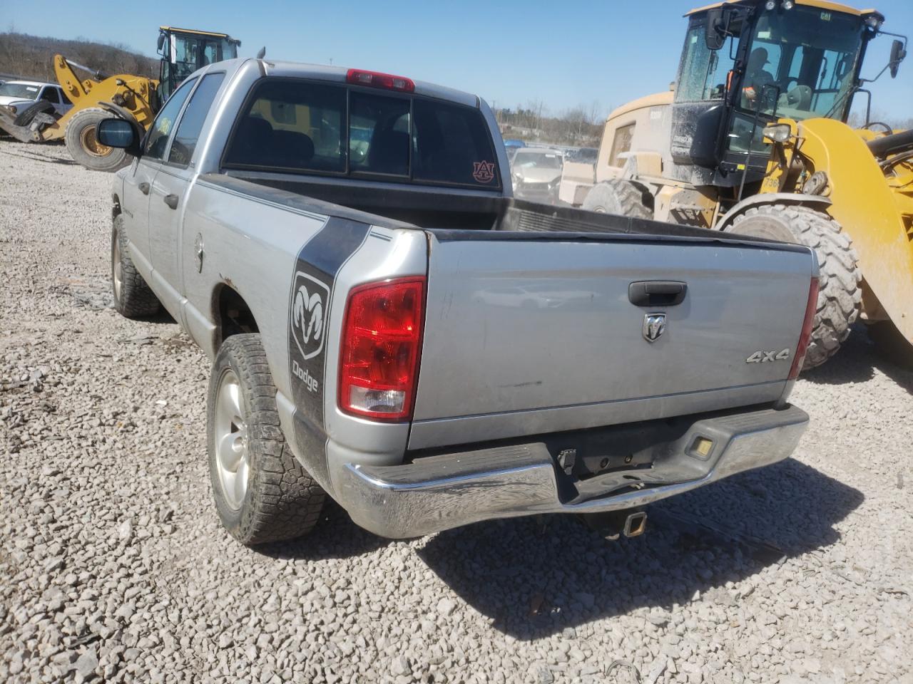 Photo 3 from auction – 2005 DODGE RAM 1500 S with VIN 1D7HU18D75S125860