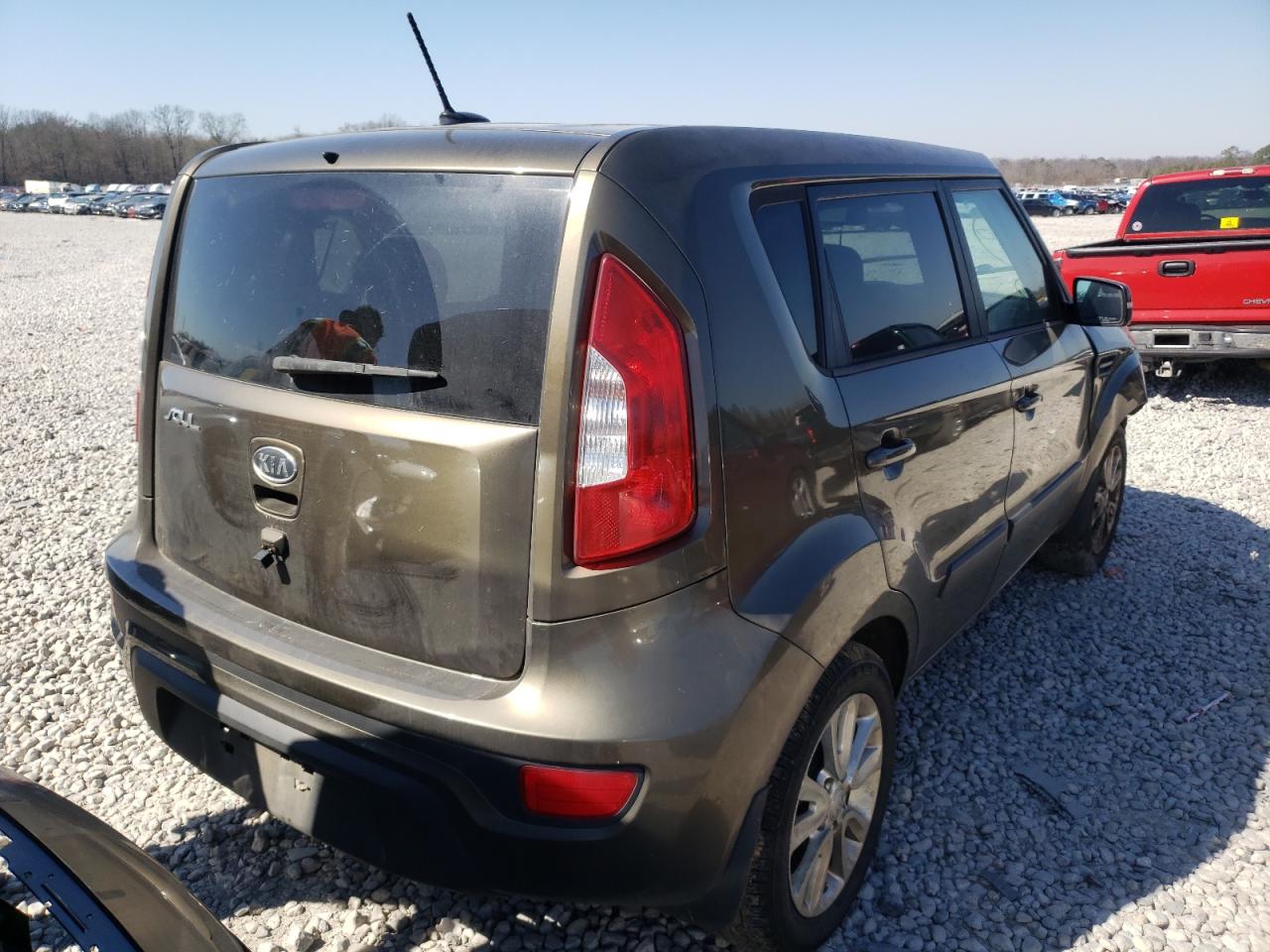 Photo 4 from auction – 2012 KIA SOUL + with VIN KNDJT2A65C7372732