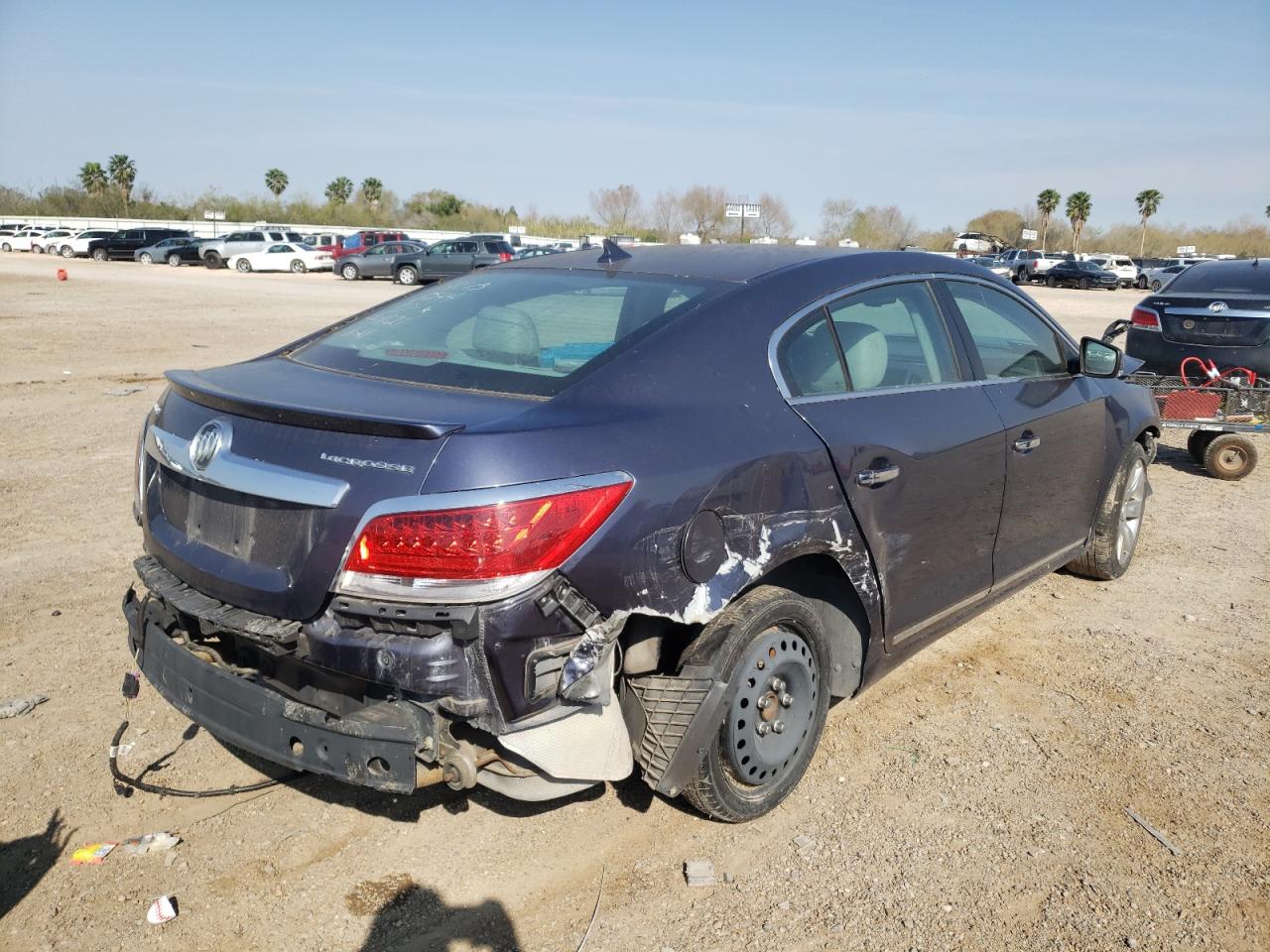 Foto 4 de la subasta – 2013 BUICK LACROSSE con VIN 1G4GC5E39DF208544