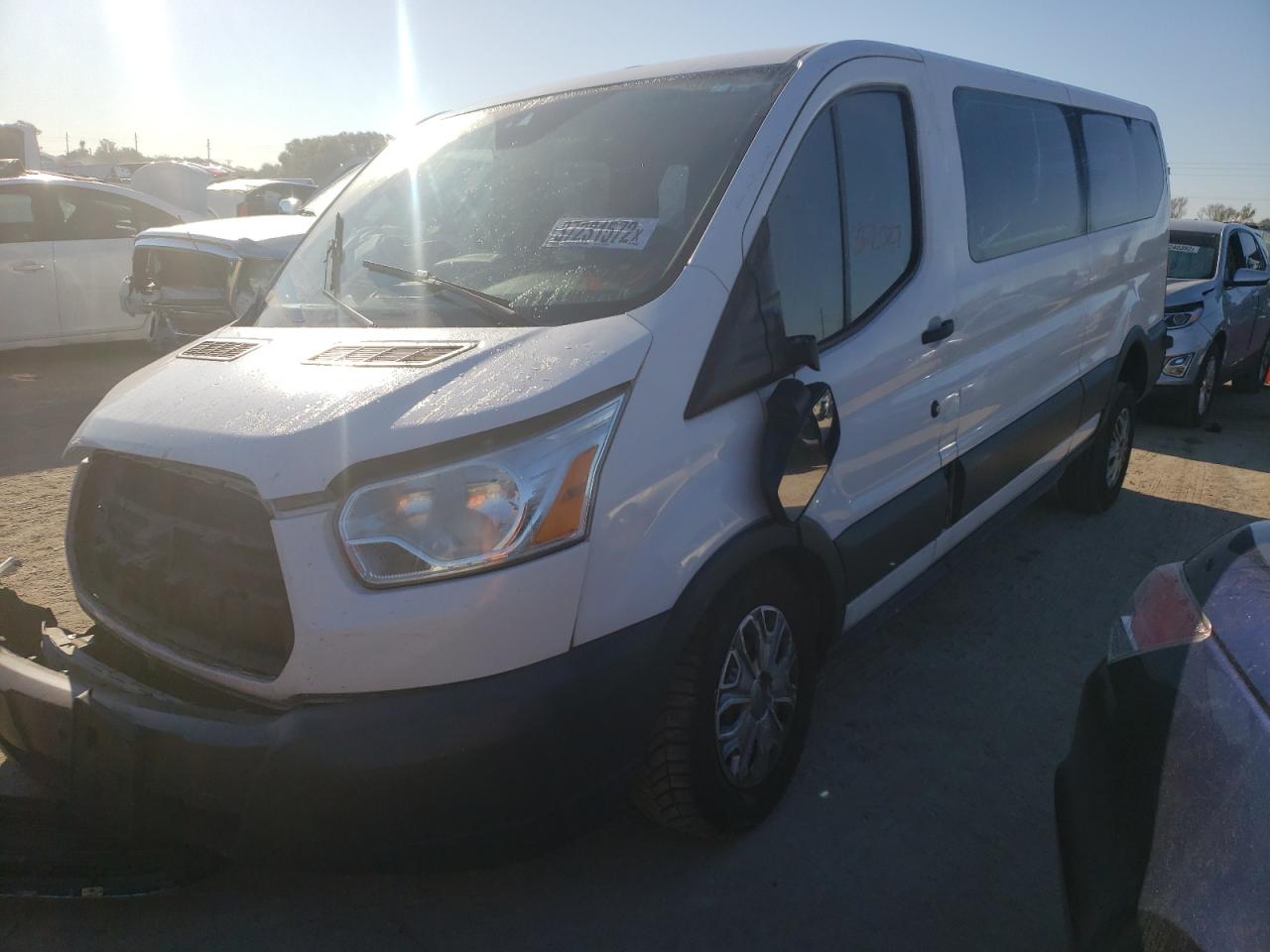 Photo 2 from auction – 2015 FORD TRANSIT T- with VIN 1FBZX2ZMXFKB12178