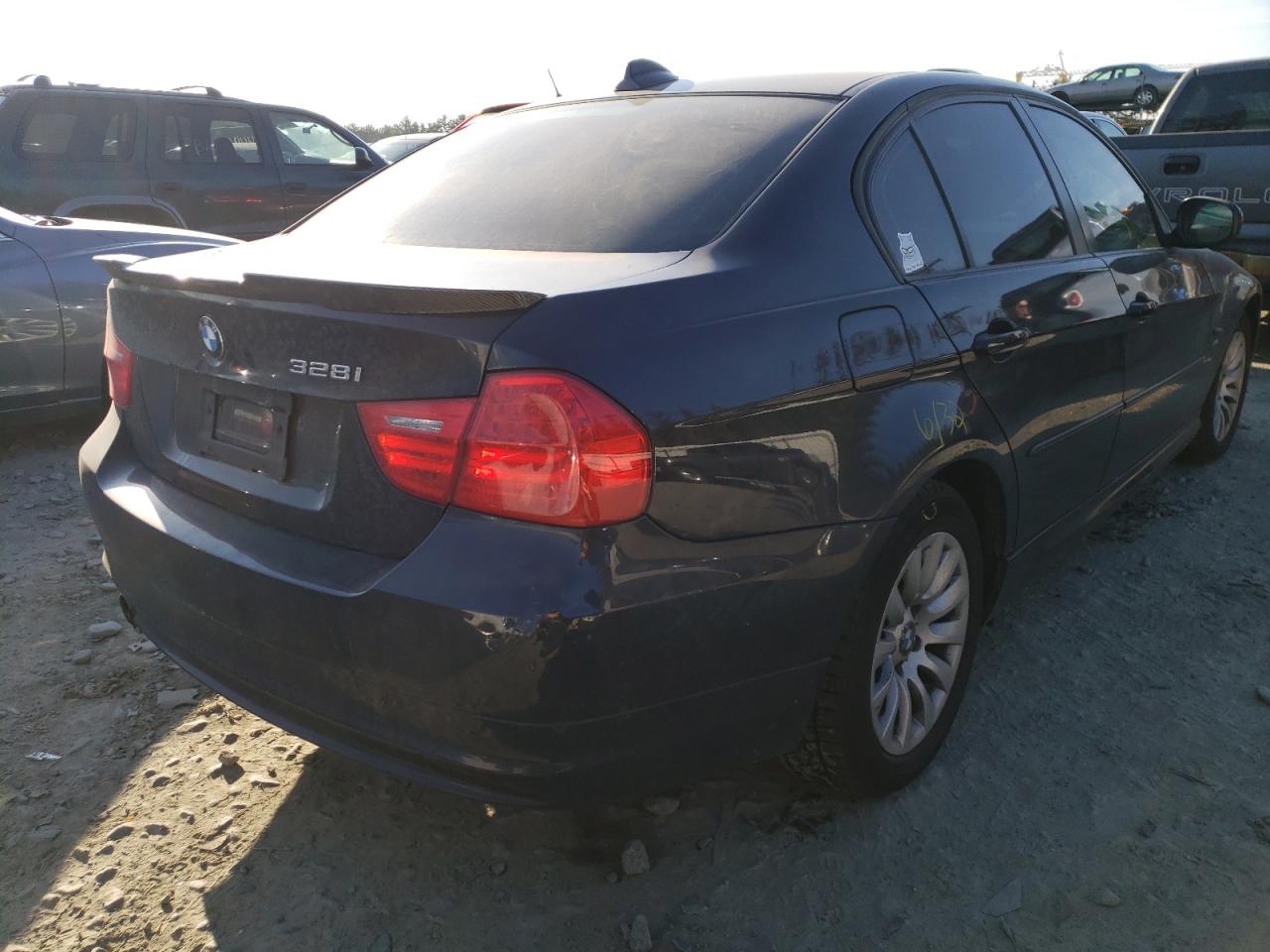 Photo 4 from auction – 2009 BMW 328 with VIN WBAPK53549A509526