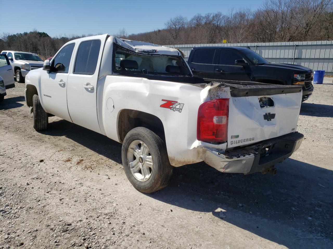 Photo 3 from auction – 2011 CHEVROLET SILVRK1500 with VIN 3GCPKTE31BG167804