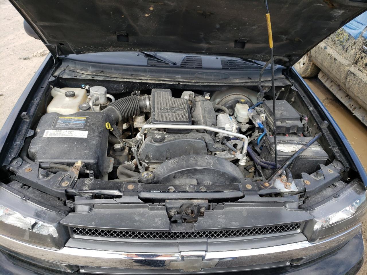 Photo 7 from auction – 2004 CHEVROLET TRAILBLAZE with VIN 1GNDT13S942157703