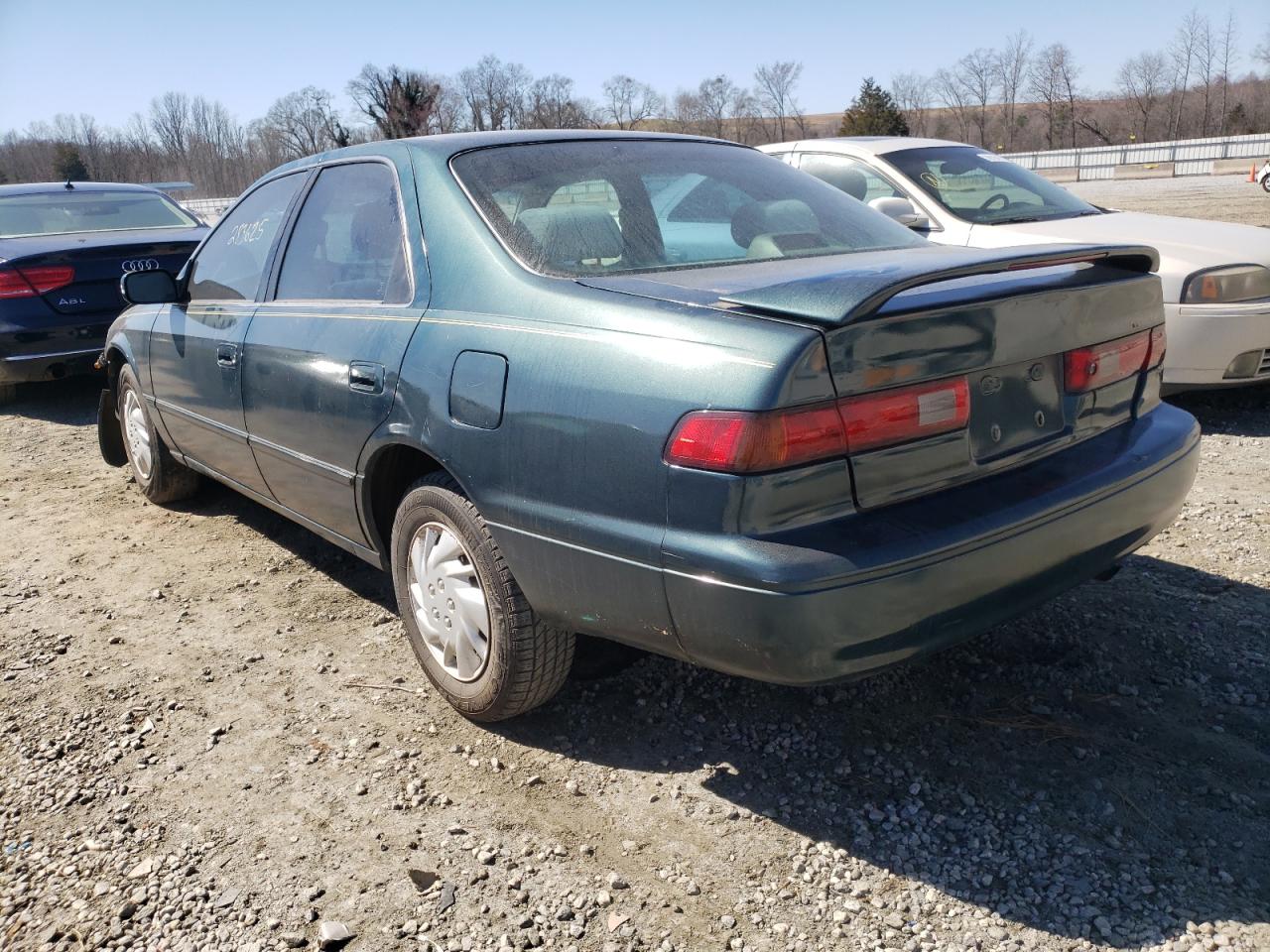 Photo 3 from auction – 1997 TOYOTA CAMRY CE with VIN 4T1BG22K2VU062560