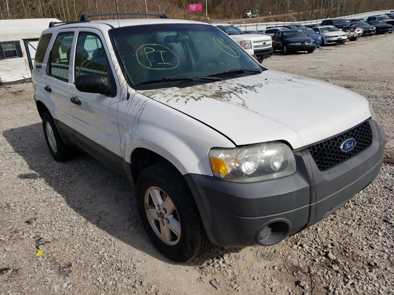 FORD ESCAPE XLS 2005 with VIN 1FMYU92Z95KB94171 - Photo from auction