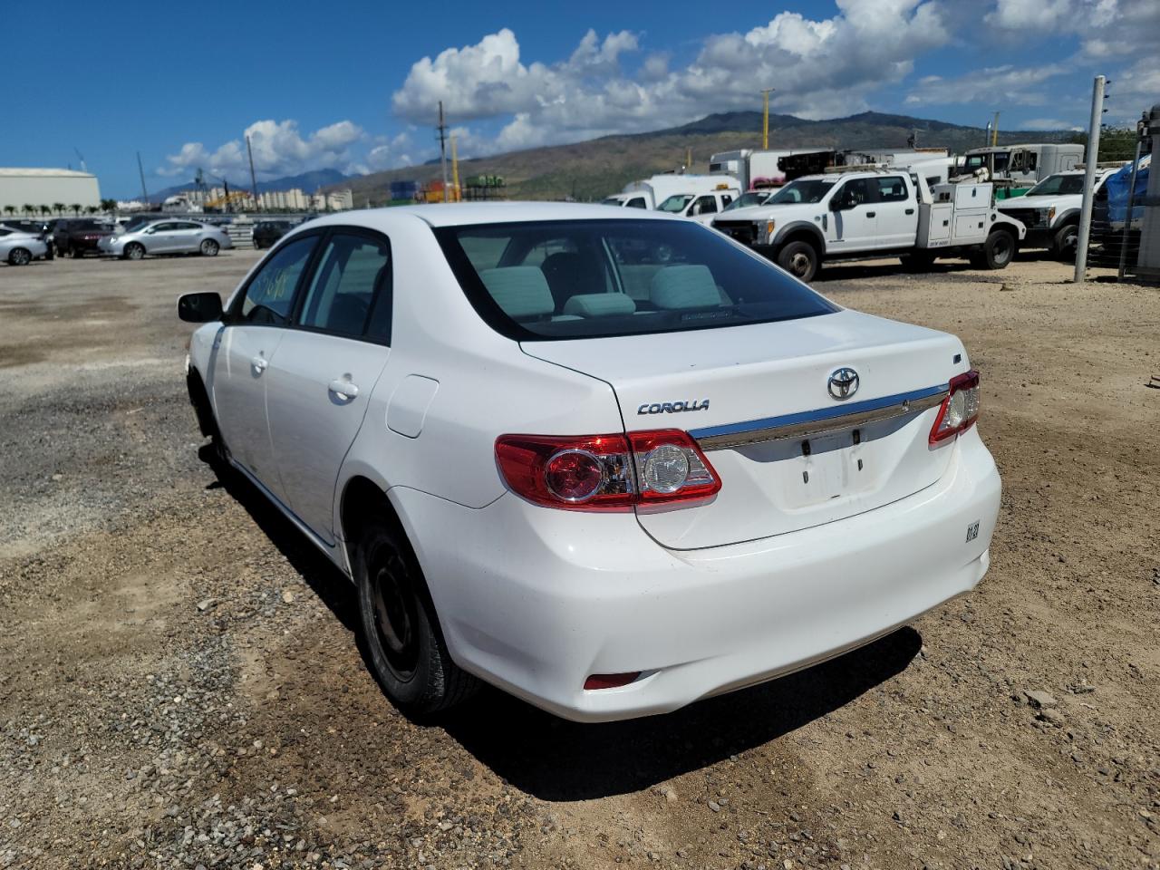 Photo 3 from auction – 2011 TOYOTA COROLLA BA with VIN 2T1BU4EE8BC538561
