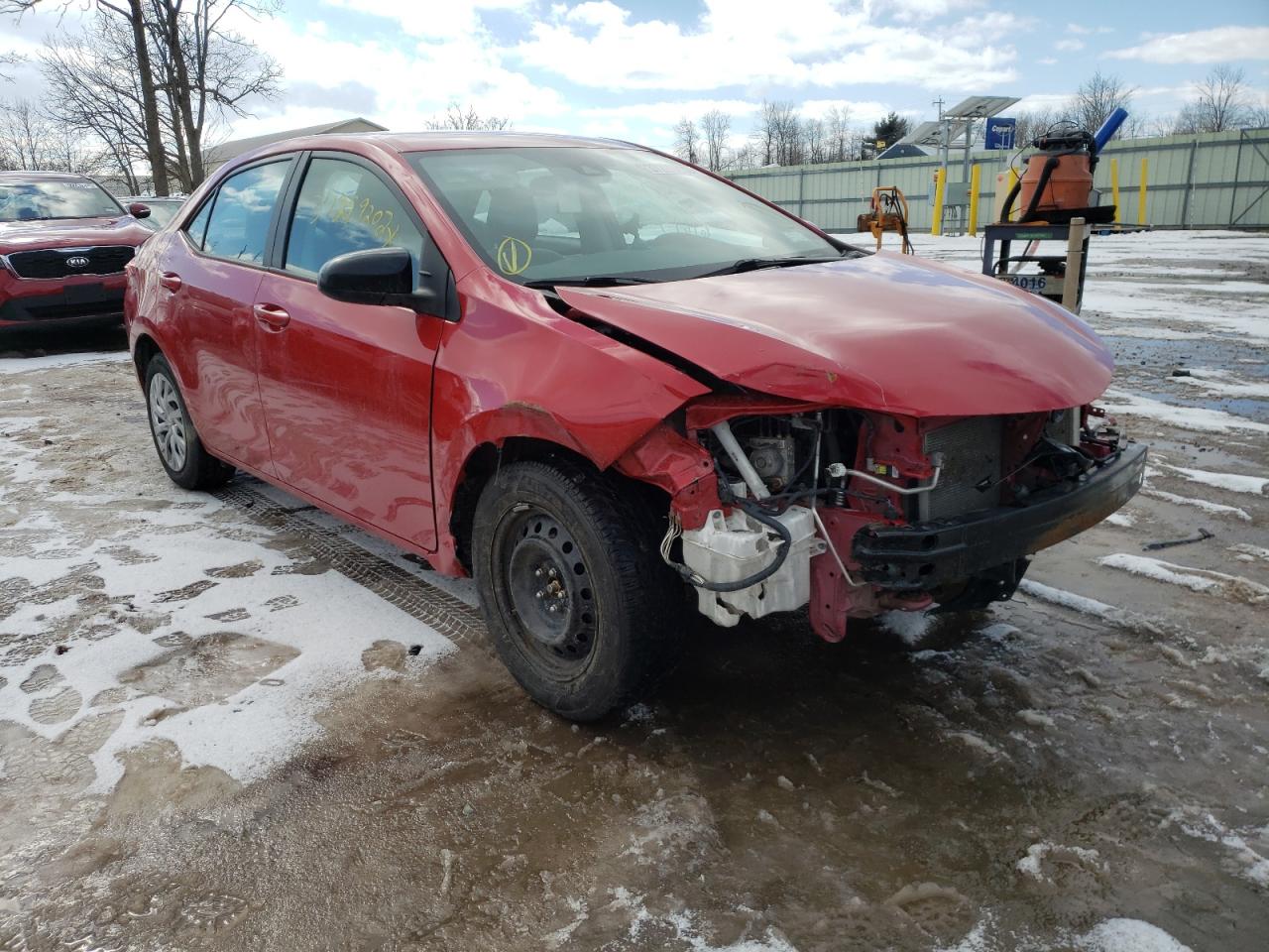 TOYOTA COROLLA L 2018 with VIN 2T1BURHE7JC122671 - Photo from auction