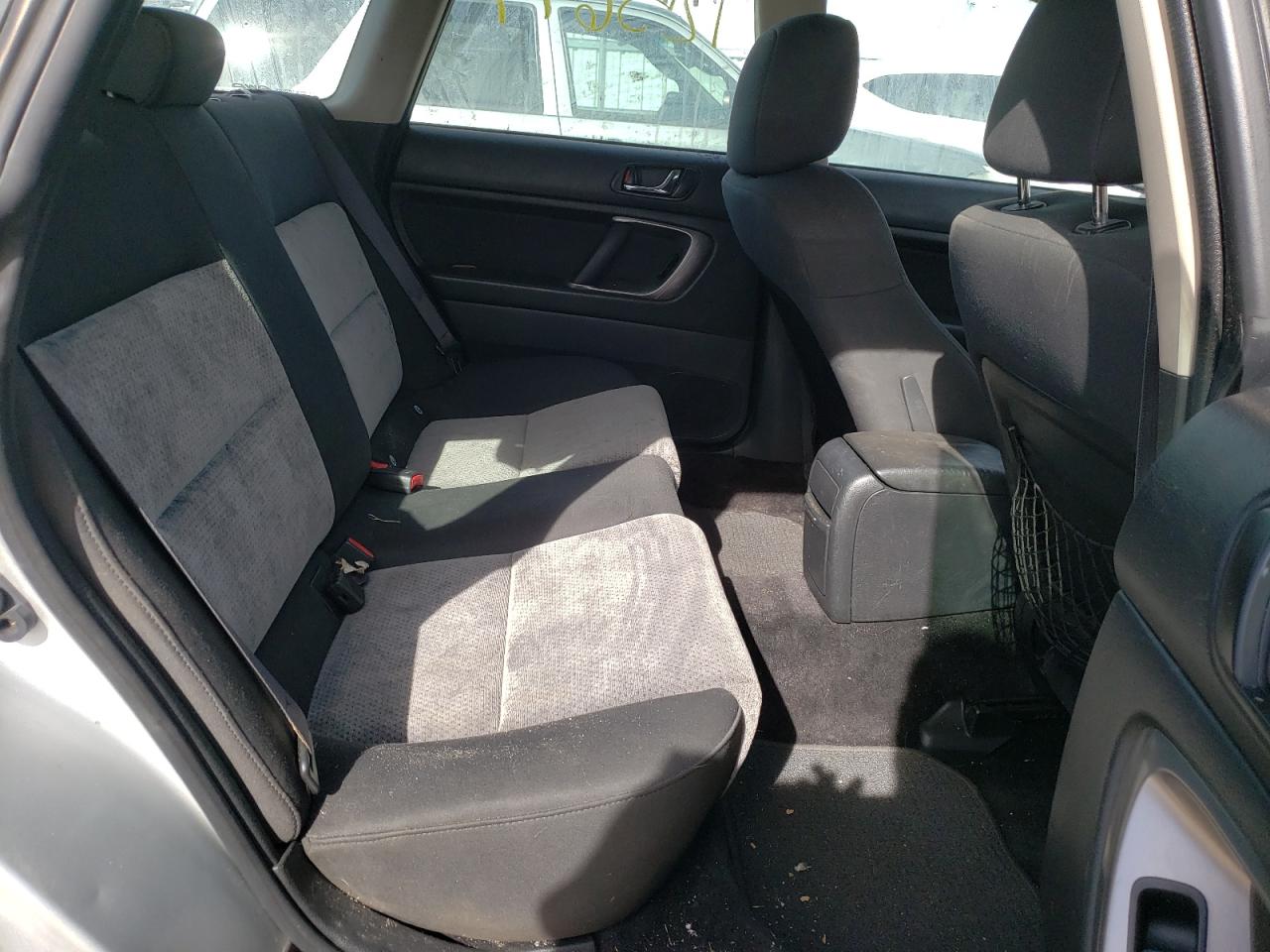 Photo 6 from auction – 2006 SUBARU LEGACY OUT with VIN 4S4BP61C367339069