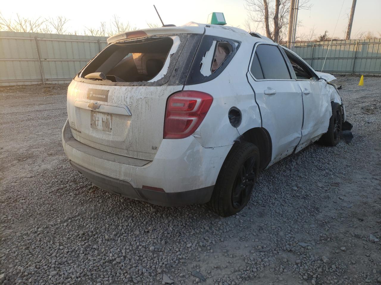Photo 4 from auction – 2017 CHEVROLET EQUINOX LT with VIN 2GNFLFEK2H6260361