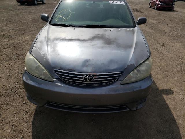 Photo 9 from auction – 2005 TOYOTA CAMRY LE with VIN 4T1BE32K45U578026