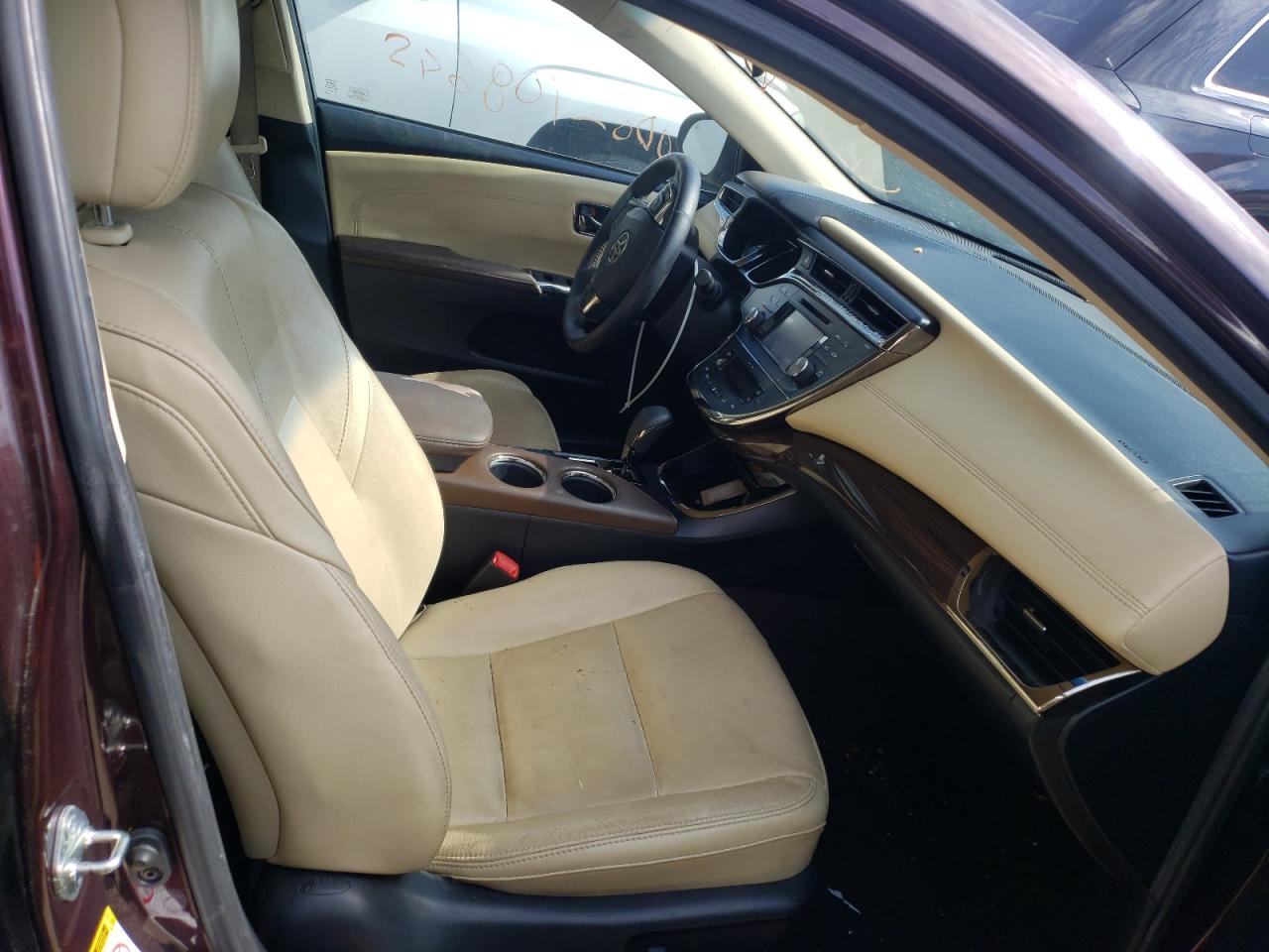Photo 5 from auction – 2014 TOYOTA AVALON BAS with VIN 4T1BK1EB2EU083980