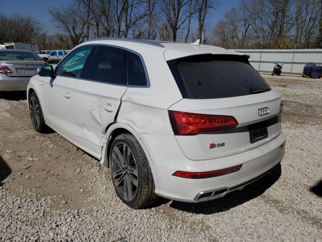 Photo 3 from auction – 2018 AUDI SQ5 PRESTI with VIN WA1C4AFY7J2081356