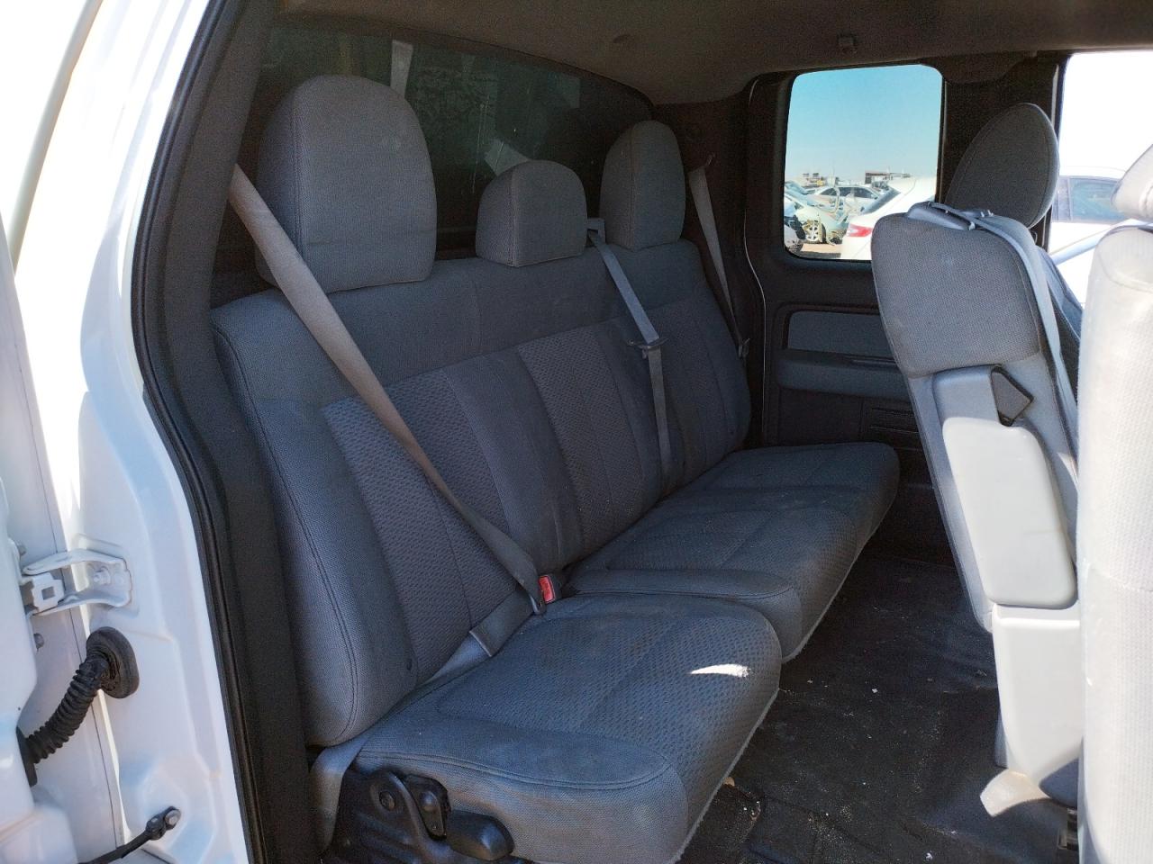 Photo 6 from auction – 2011 FORD F150 SUPER with VIN 1FTEX1CM6BFC90461