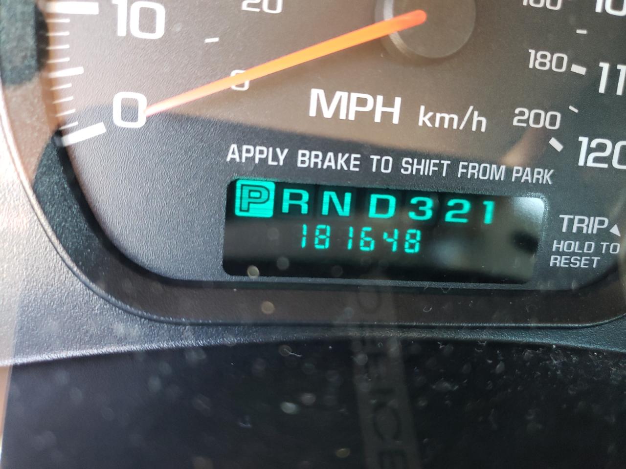 Photo 8 from auction – 2003 CHEVROLET IMPALA with VIN 2G1WF52E139330537
