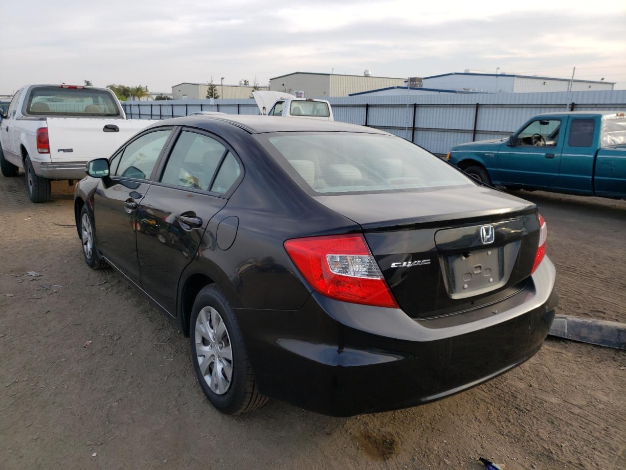 Photo 3 from auction – 2012 HONDA CIVIC LX with VIN 2HGFB2F54CH323858
