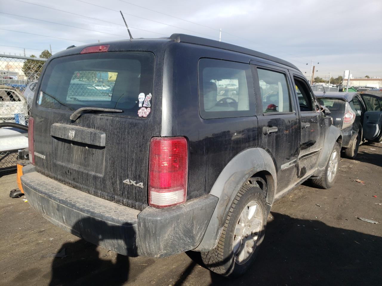 Photo 4 from auction – 2008 DODGE NITRO SXT with VIN 1D8GU28K38W230324