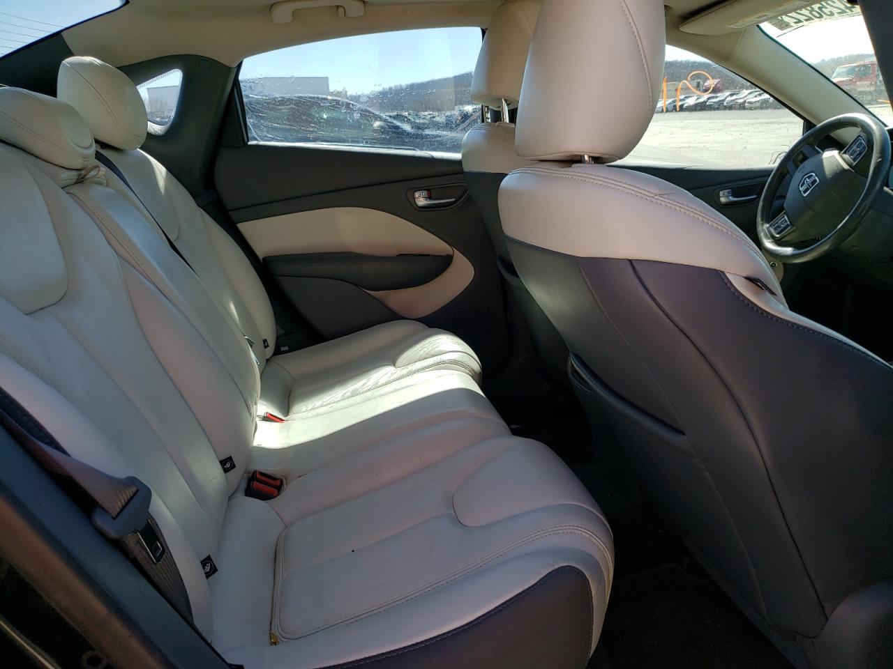 Photo 6 from auction – 2013 DODGE DART LIMIT with VIN 1C3CDFCA7DD135262