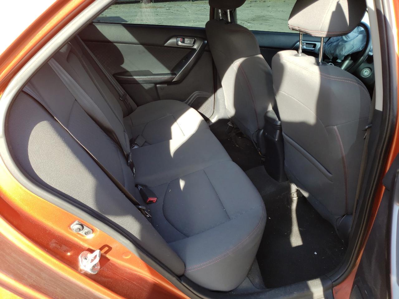 Photo 6 from auction – 2010 KIA FORTE SX with VIN KNAFW4A37A5128214
