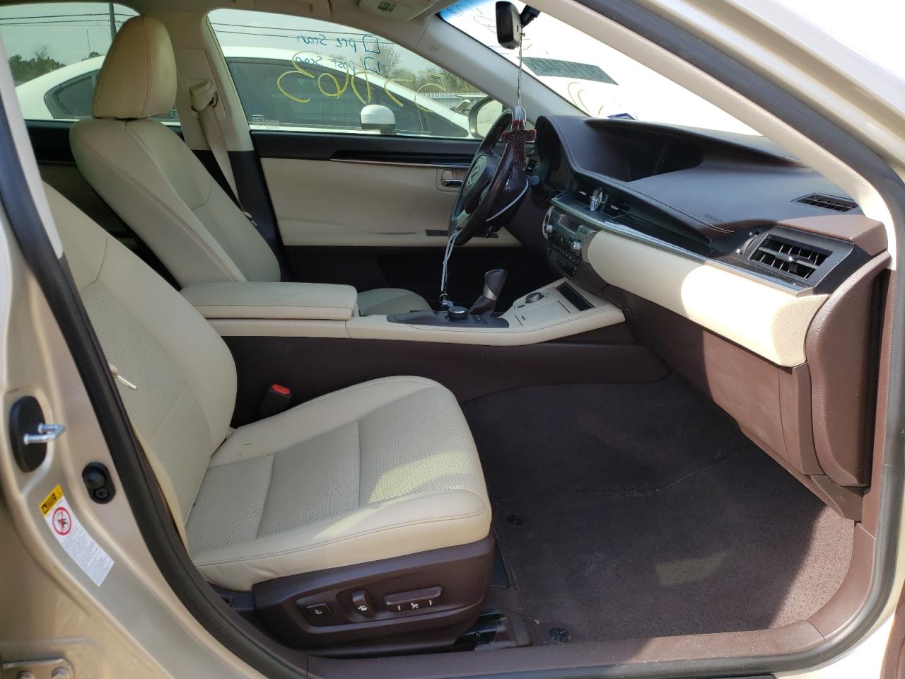 Photo 5 from auction – 2016 LEXUS ES 350 with VIN JTHBK1GG6G2212037