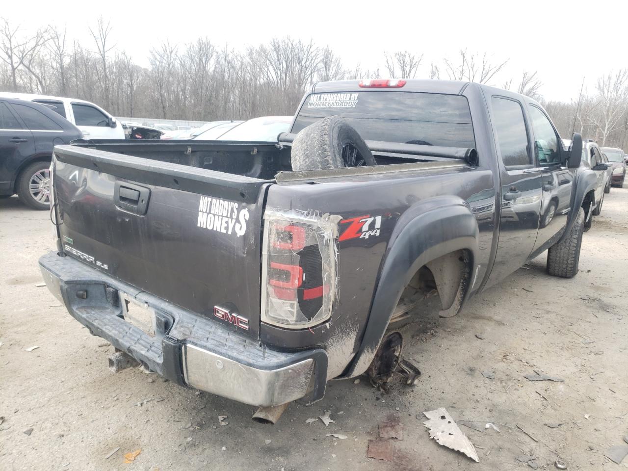 Photo 4 from auction – 2011 GMC SIERRA K15 with VIN 3GTP2VE34BG273627