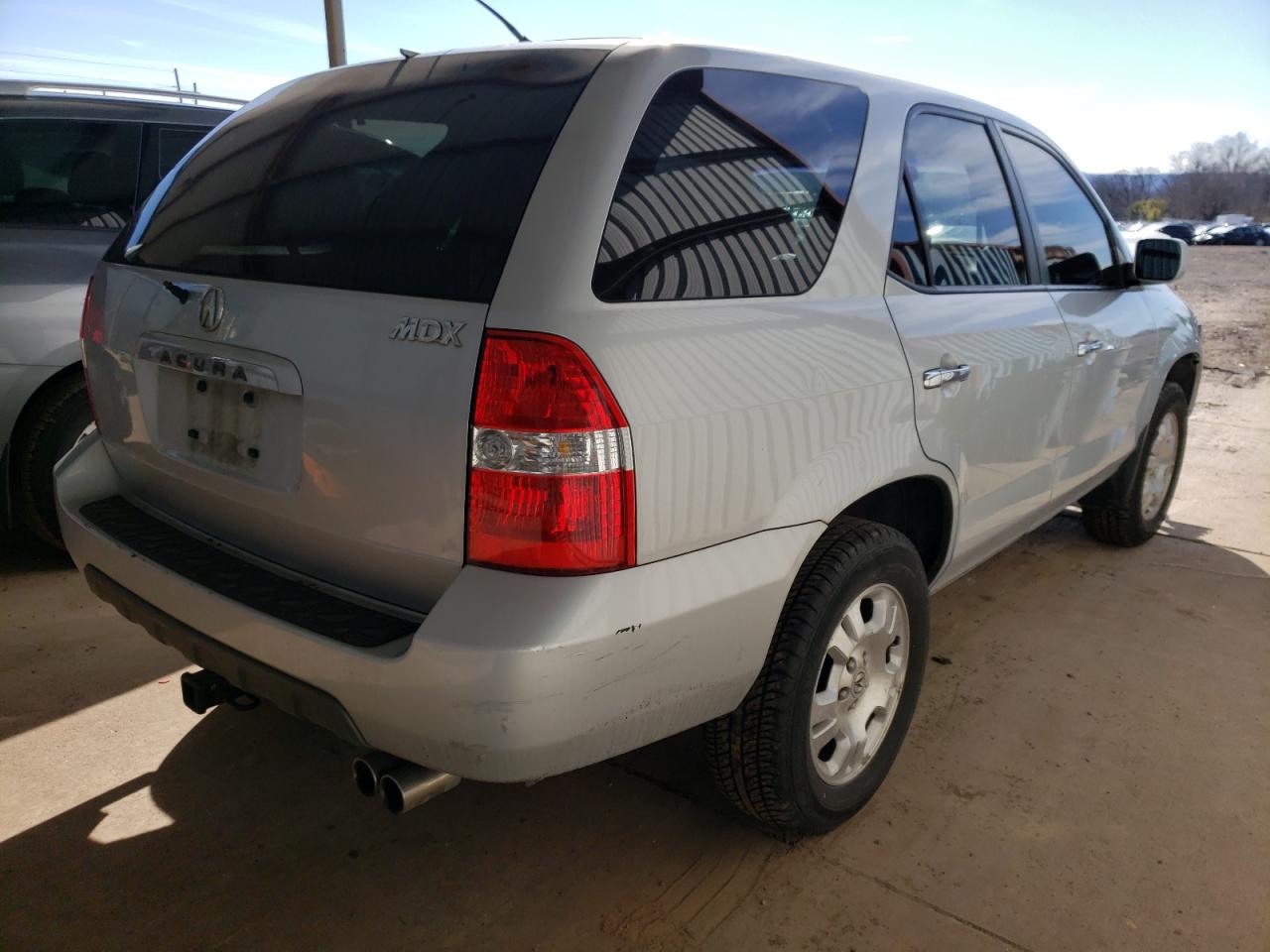 Photo 4 from auction – 2002 ACURA MDX with VIN 2HNYD18252H533330