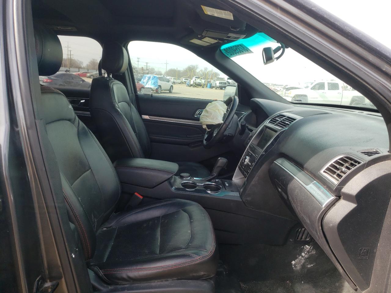 Photo 5 from auction – 2016 FORD EXPLORER S with VIN 1FM5K8GT8GGD27936