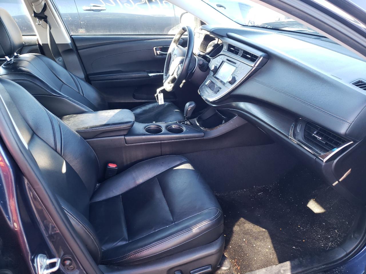 Photo 5 from auction – 2016 TOYOTA AVALON XLE with VIN 4T1BK1EB4GU207380