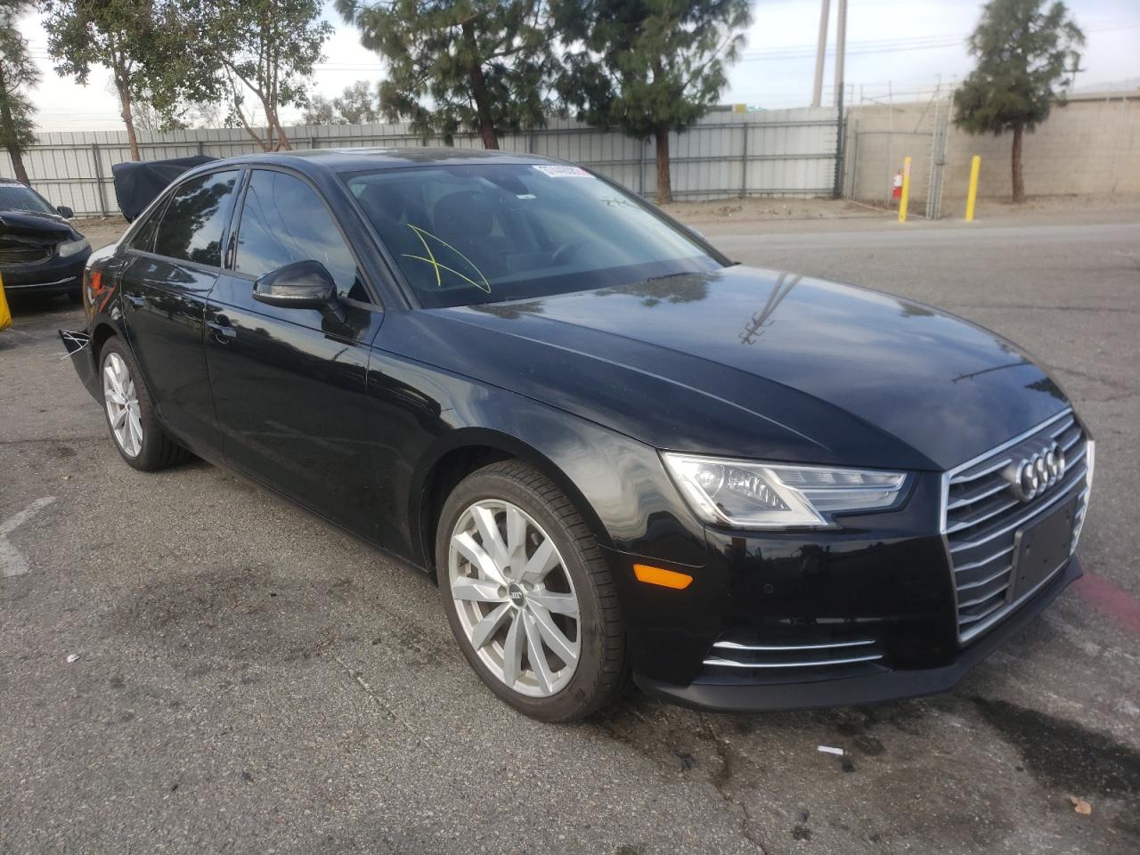 AUDI A4 PREMIUM 2017 z numerem VIN WAUGNAF41HN015571 - Zdjęcie z aukcji