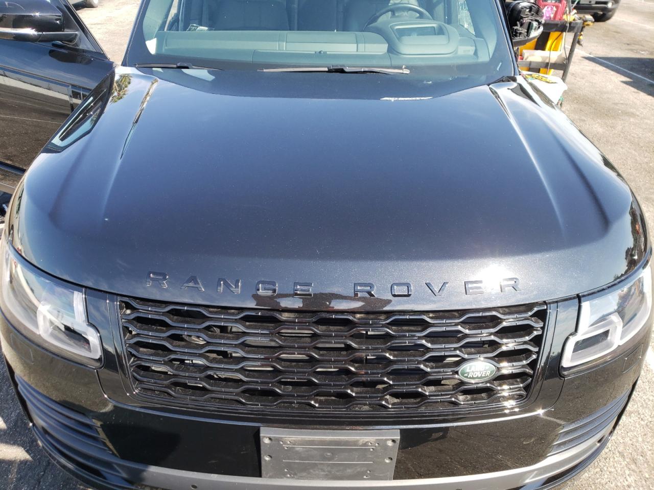 Photo 7 from auction – 2021 LAND ROVER RANGE ROVE with VIN SALGS2RUXMA421808