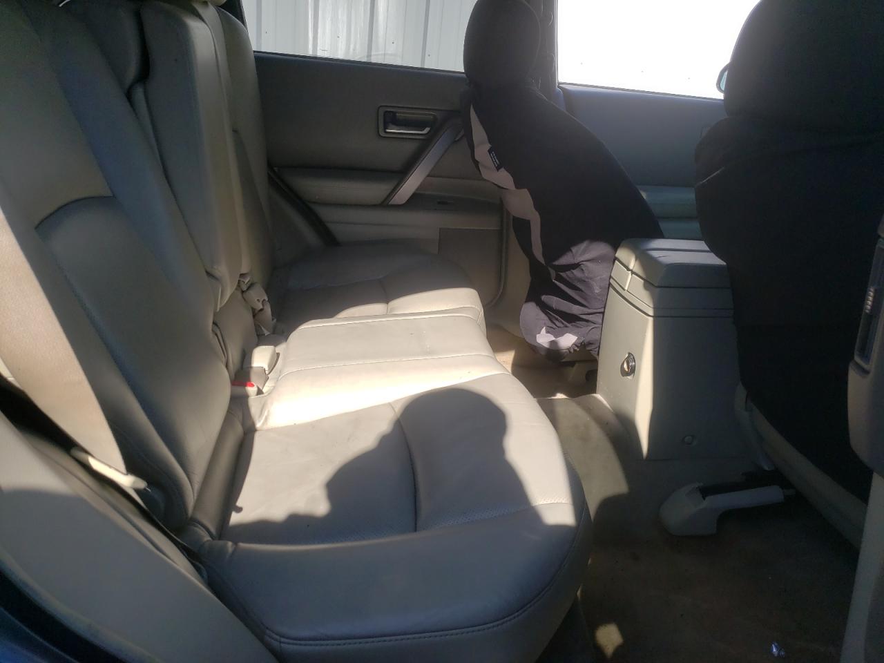 Photo 6 from auction – 2005 INFINITI FX35 with VIN JNRAS08WX5X212121
