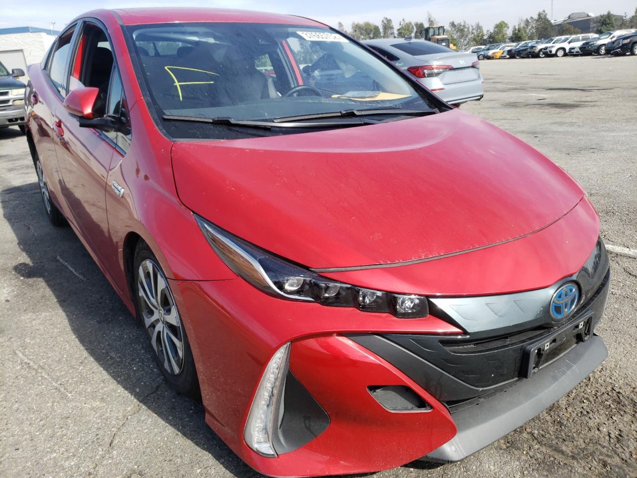 TOYOTA PRIUS PRIM 2020 with VIN JTDKARFP4L3133684 - Photo from auction