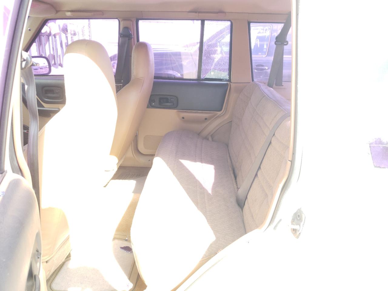 Photo 6 from auction – 1998 JEEP CHEROKEE S with VIN 1J4FJ68S3WL247515