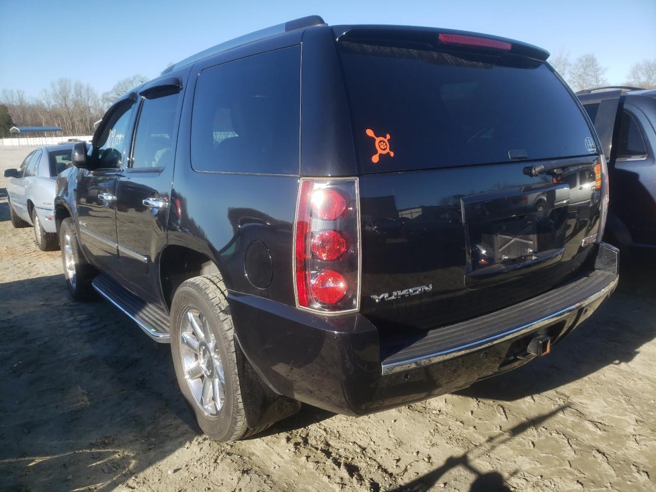 Photo 3 from auction – 2013 GMC YUKON DENA with VIN 1GKS2EEF5DR300801