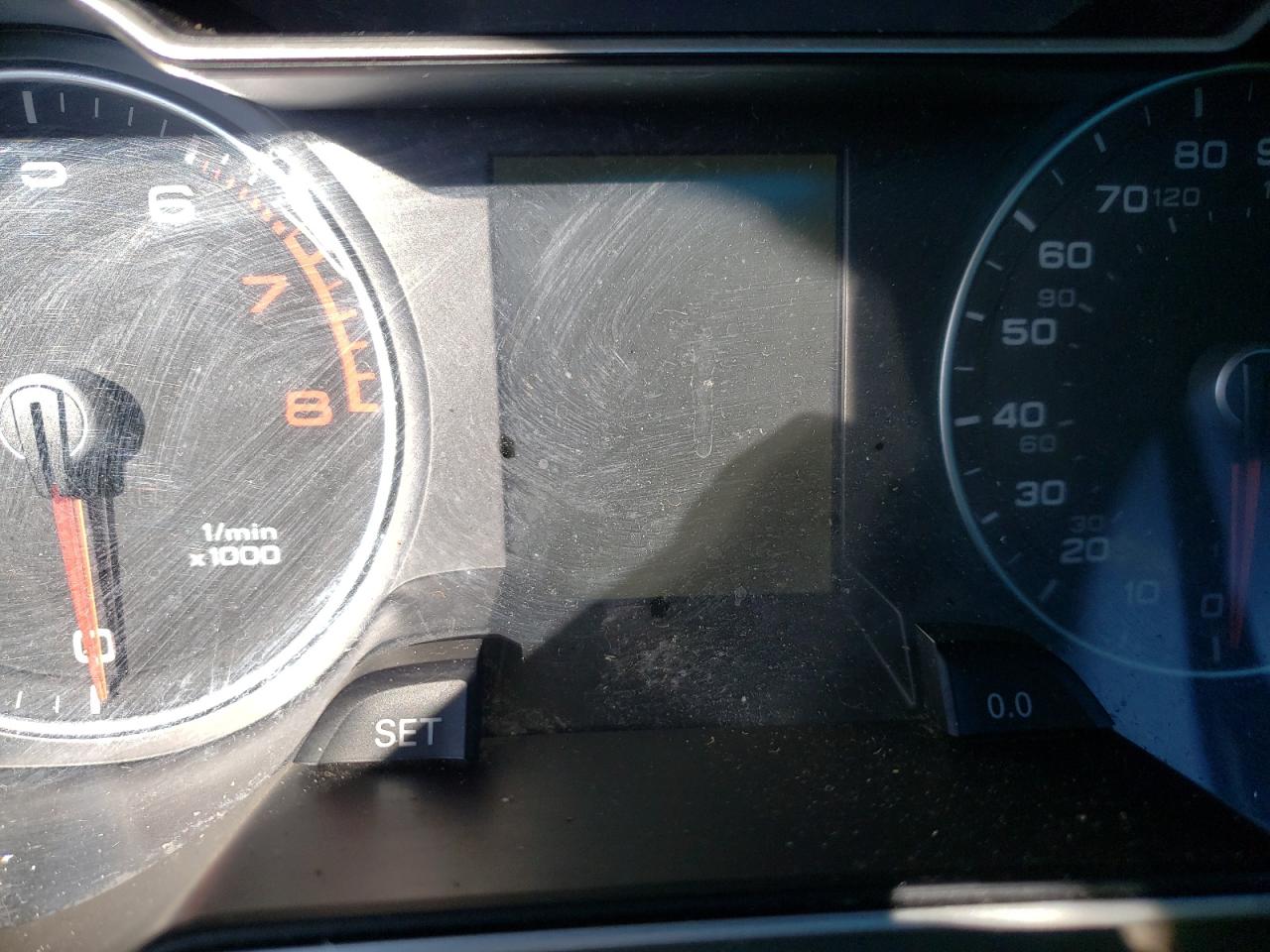 صورة رقم 8 من المزاد - 2015 AUDI A4 PREMIUM مع VIN WAUFFAFL0FN004817