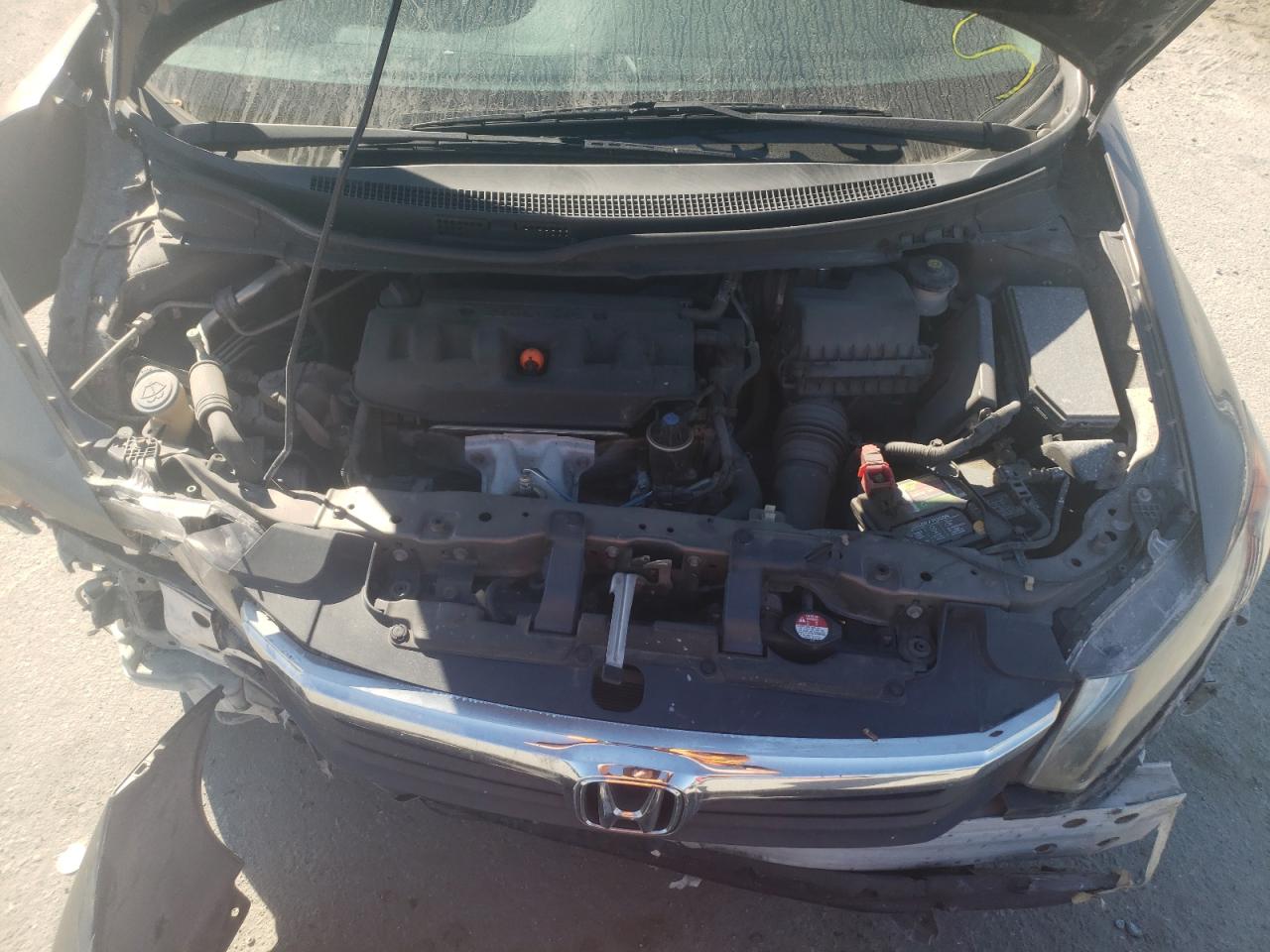 Photo 7 from auction – 2012 HONDA CIVIC LX with VIN 19XFB2F56CE041862