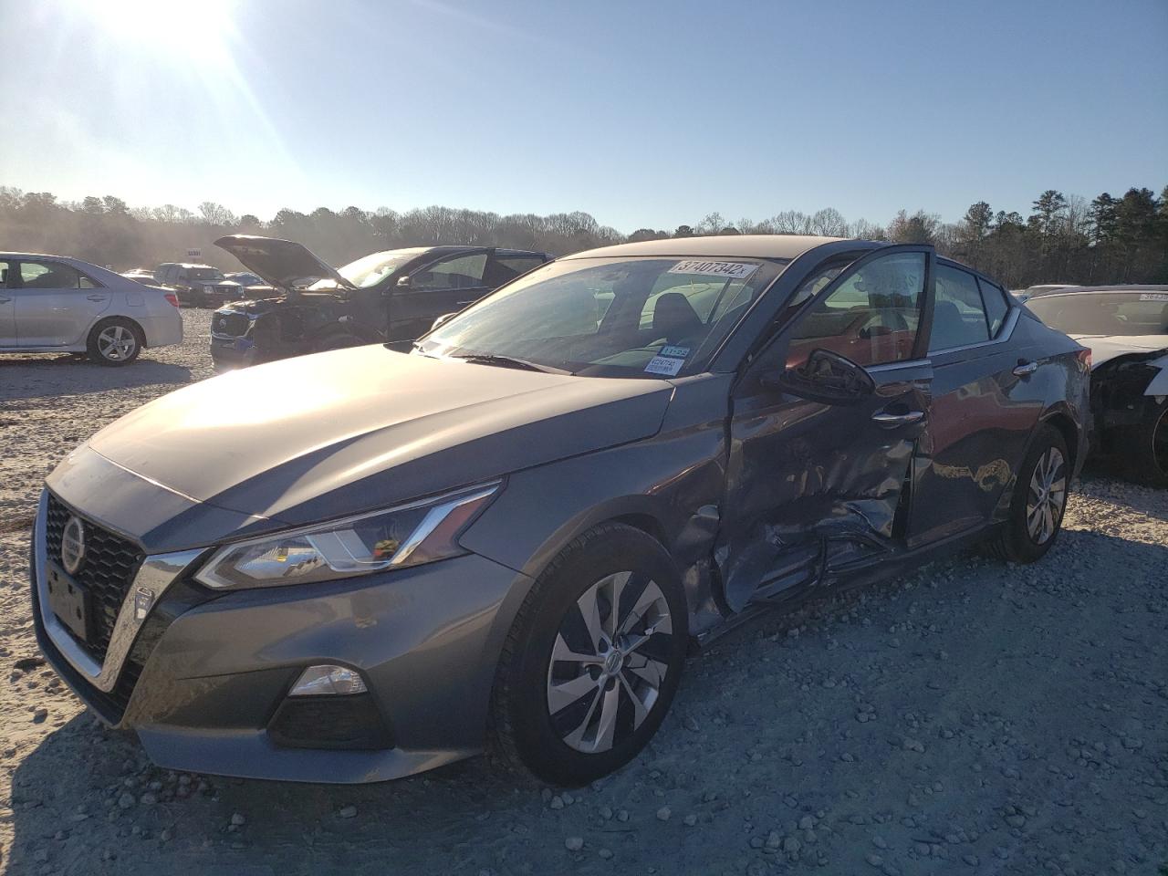 Photo 2 from auction – 2019 NISSAN ALTIMA S with VIN 1N4BL4BV2KC247740